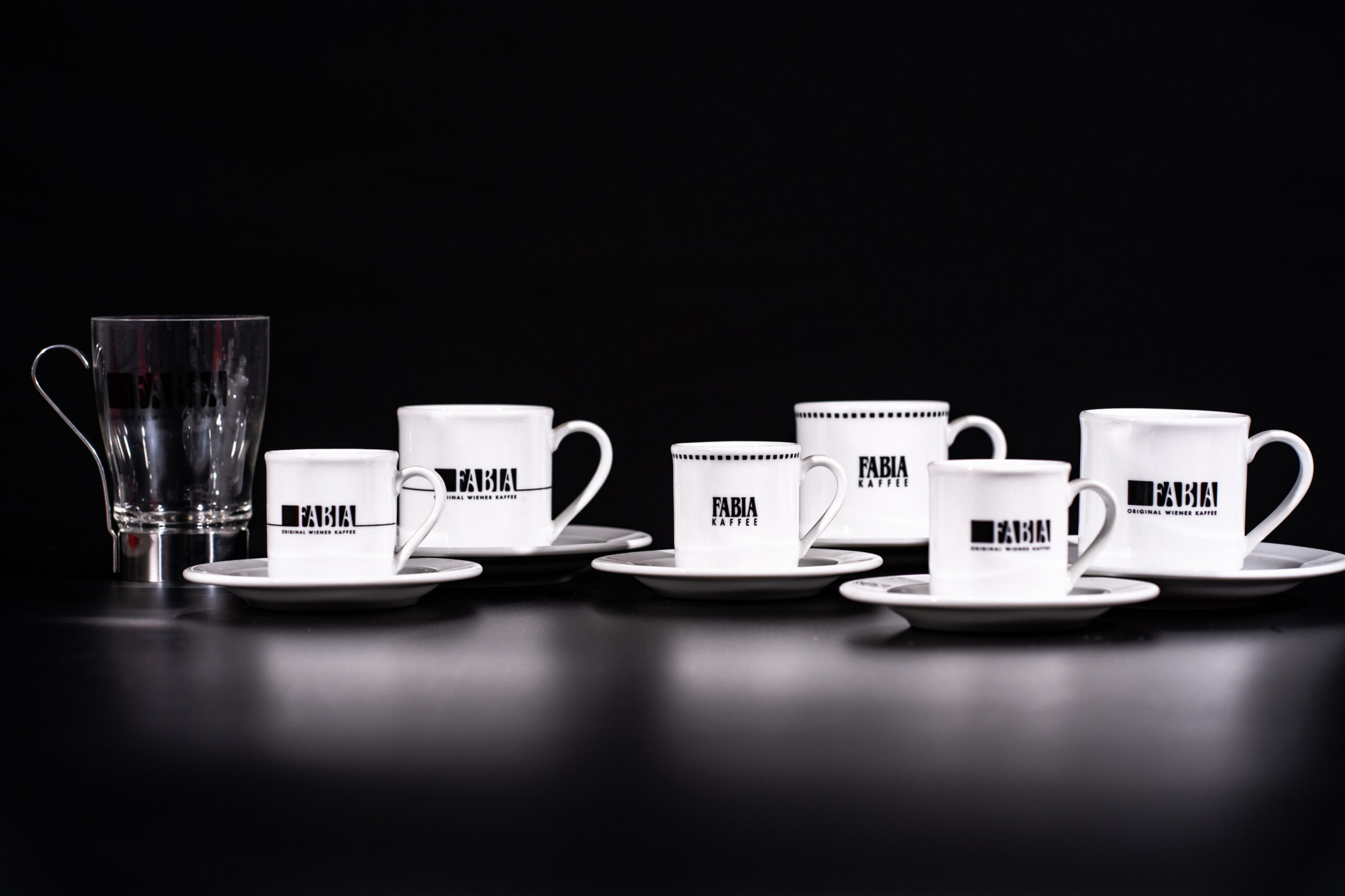 fabia Tassen 4